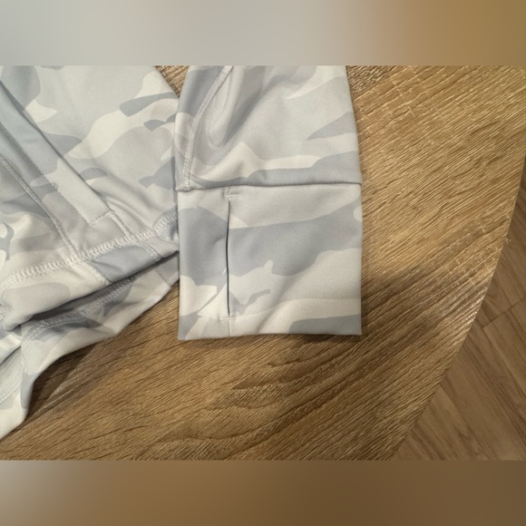 90 Degree By Reflex Light Gray Camouflage Jacket - Picture 3 of 7